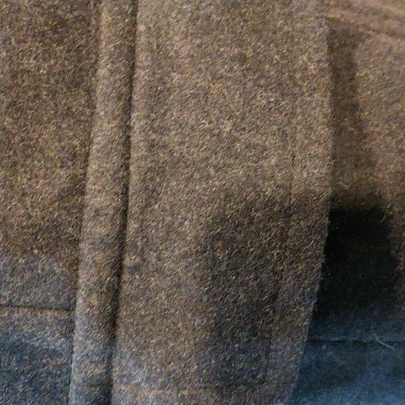 Elegant Black Long Coat with Button Details - Picture 9 of 13